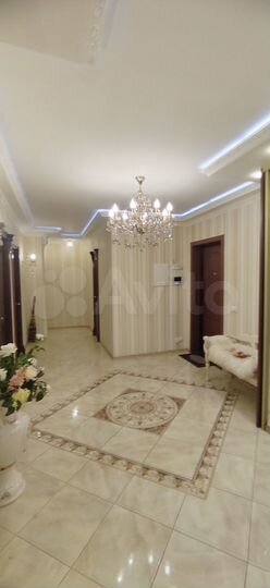 4-к. квартира, 181,3 м², 16/17 эт.