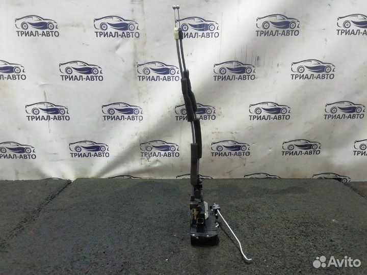 Замок двери задний правый Chevrolet Captiva Z22D1