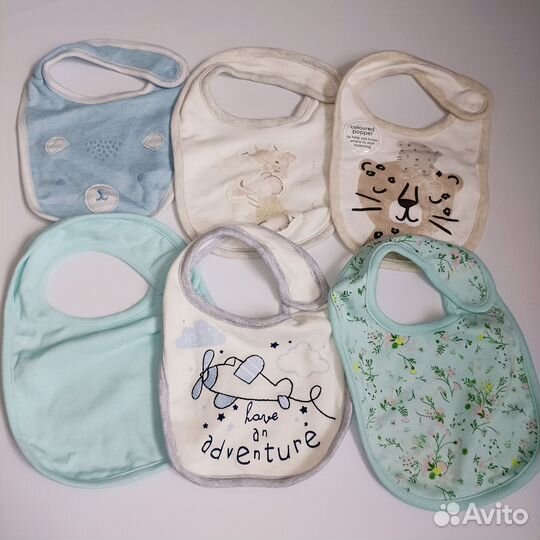 Слюнявчик (нагрудник ) новый Mothercare