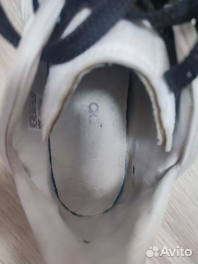 Кроссовки мужские 42