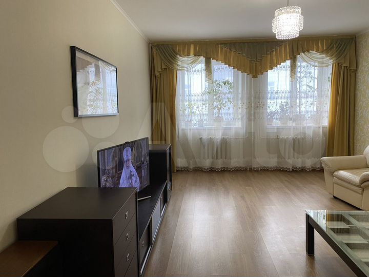 3-к. квартира, 87 м², 4/5 эт.