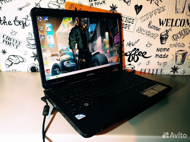 Acer Emachines E727 - Pentium X2 \ 2 озу \ 320 HDD