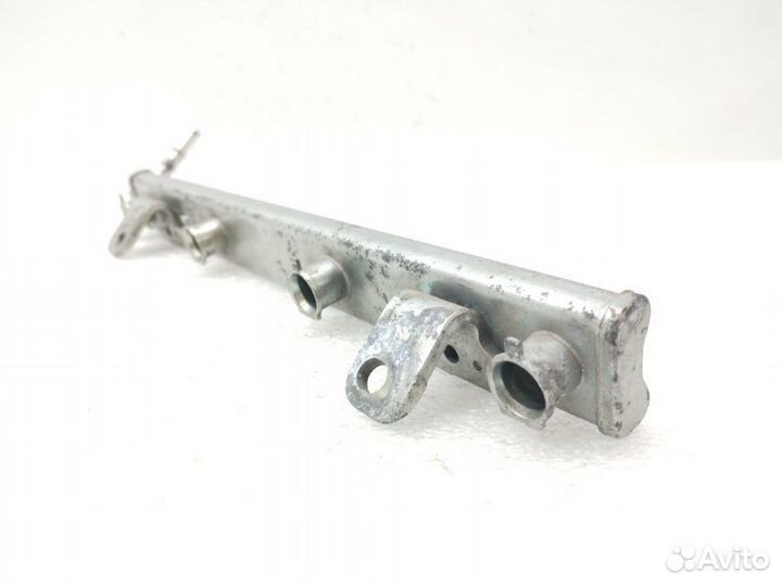 Топливная рейка (рампа) Nissan X-Trail