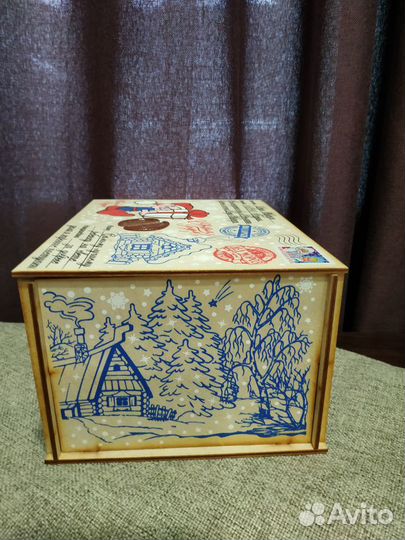 Коробка для новогоднего подарка. Деревянная. 20*15