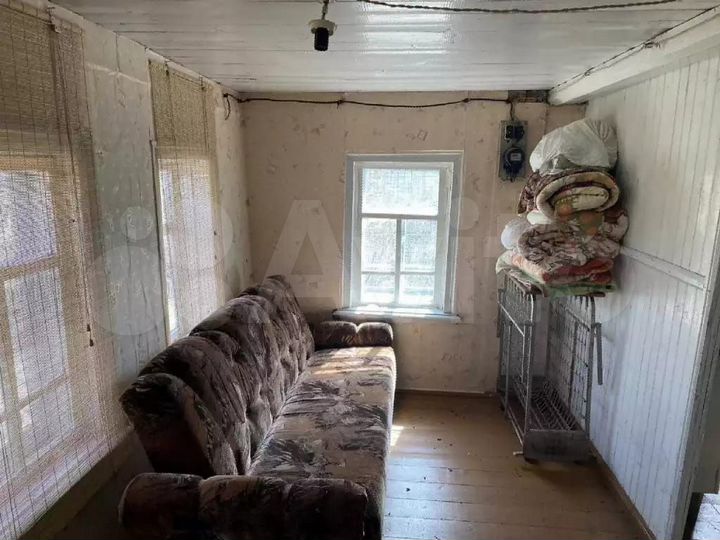 Дом 17,3 м² на участке 15 сот.