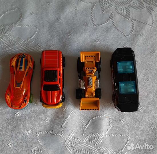 Детские машинки игрушки HotWeels