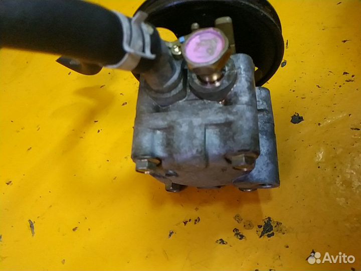 Насос Гура Ниссан Альмера QG15 1.5