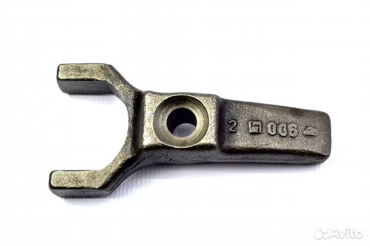 Крепление топливной форсунки iveco Stralis (01.02)