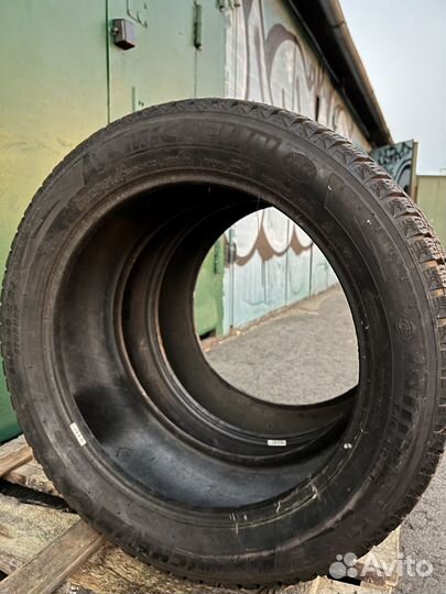 Michelin Latitude X-Ice North 255/50 R20