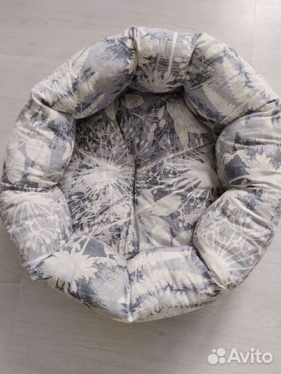 Лежанка для котов