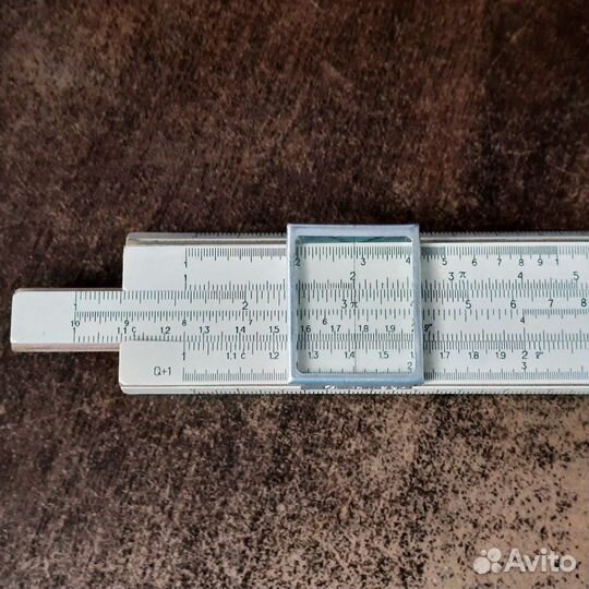 Логарифмическая линейка СССР в футляре