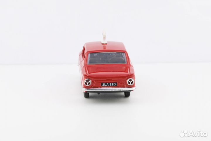 Ford Cortina с фигурками, Corgi 1/43