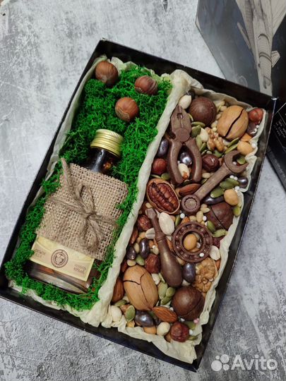 Подарки к празднику.Сладкие букеты.Подарок мужчине