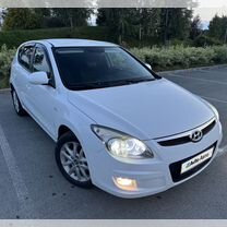 Hyundai i30 1.6 AT, 2009, 138 515 км, с пробегом, цена 950 000 руб.