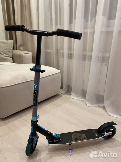 Самокат Y-scoo