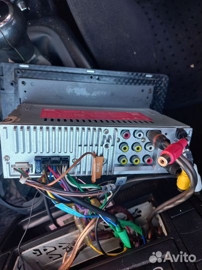 Магнитола 1 din с экраном