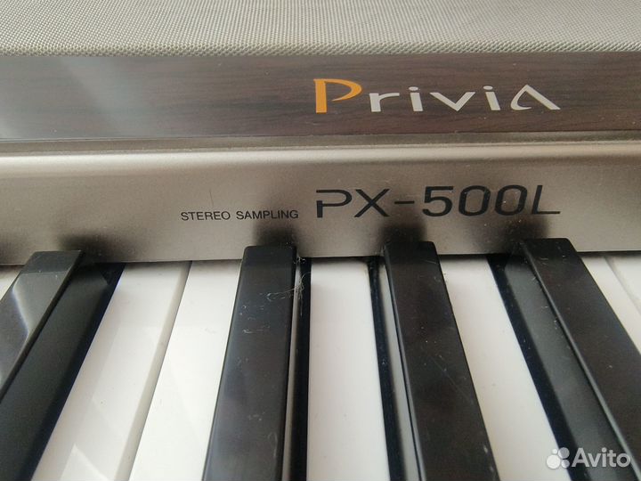 Электронное пианино casio Privia px500l