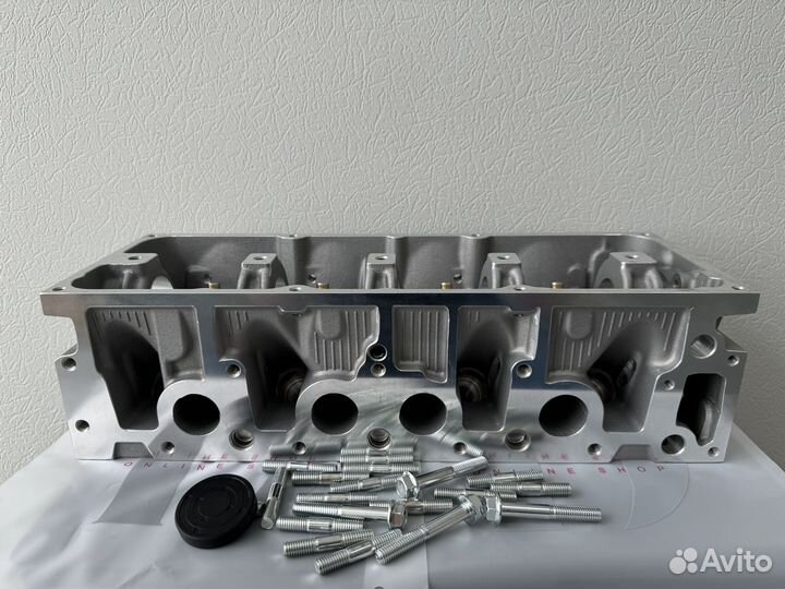 Новая ГБЦ Рено логан 1.4 1.6 8кл К7М K7J