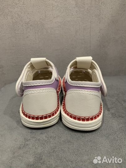 Туфли для девочки ясельные