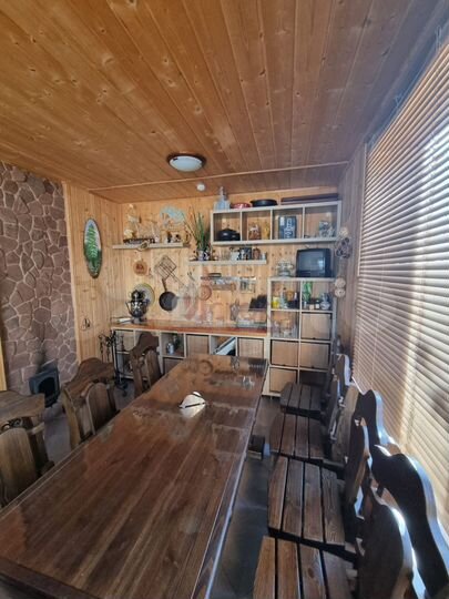 Коттедж 270 м² на участке 12 сот.