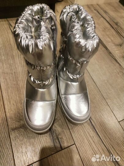 Сапоги дутики для девочки