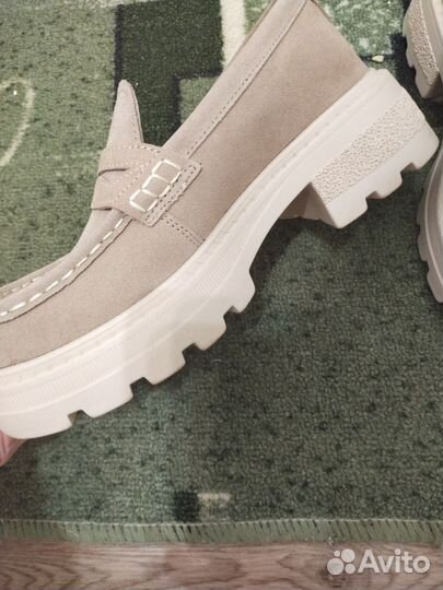 Лоферы женские 39 размер