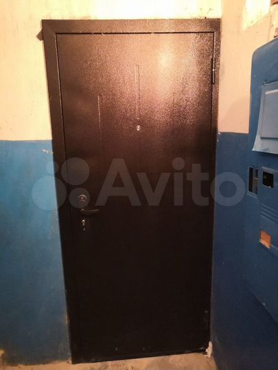2-к. квартира, 49 м², 1/3 эт.