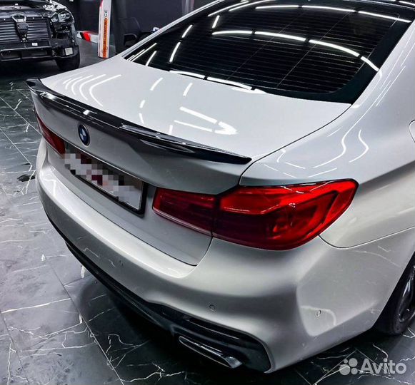 Спойлер задней крышки багажника M4 style Bmw