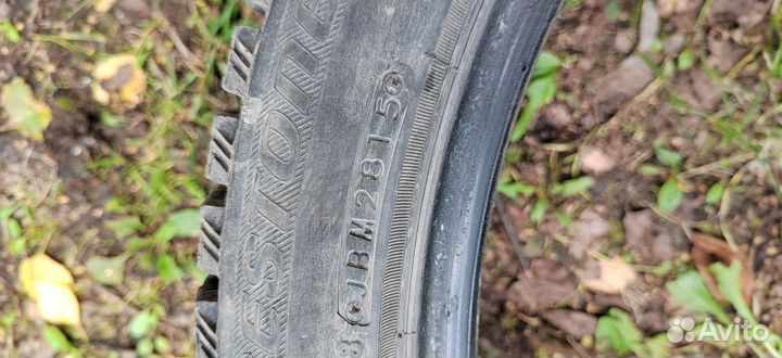 Bridgestone Blizzak Ice 225/45 R19