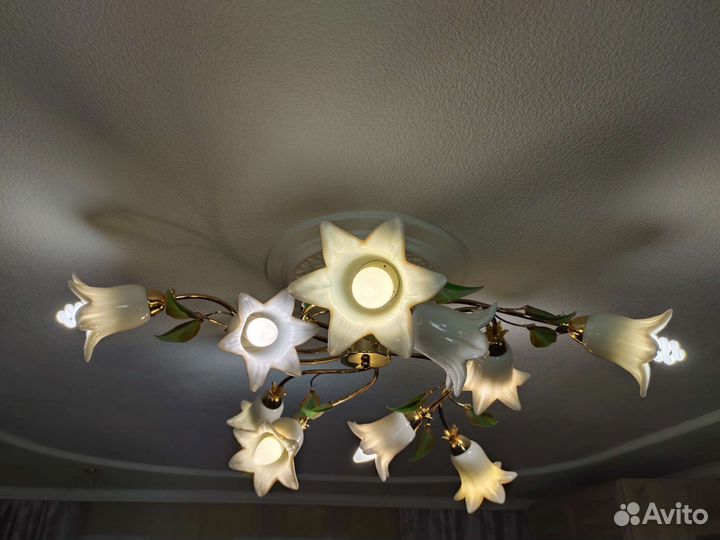 Люстра потолочная 10 плафонов