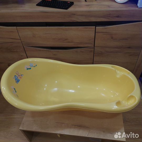 Ванночка для купания новорожденного