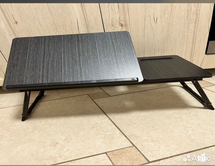 Столик для ноутбука