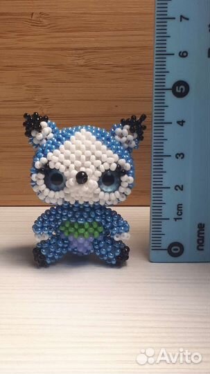 Черничный кот из бисера