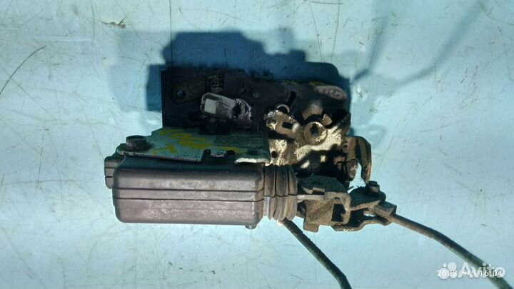 Замок двери задней правой для Renault Logan 1