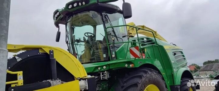 Комбайн John Deere 8000 Series, 2022