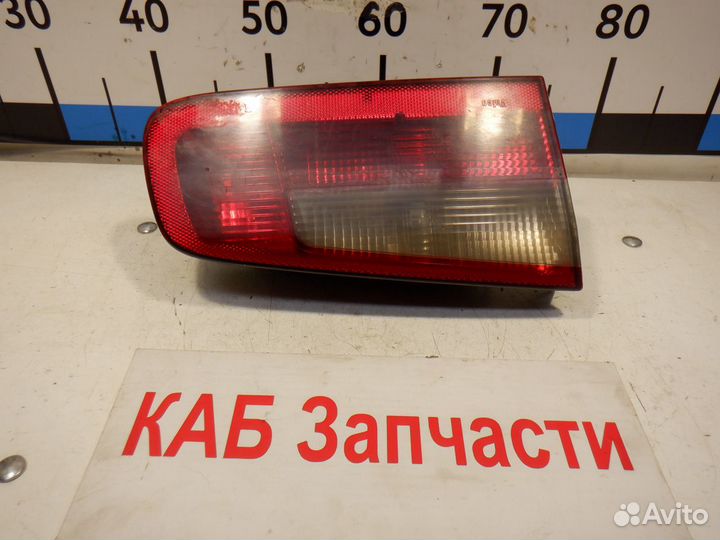 Фонарь задний левый внутренний Renault Laguna 2