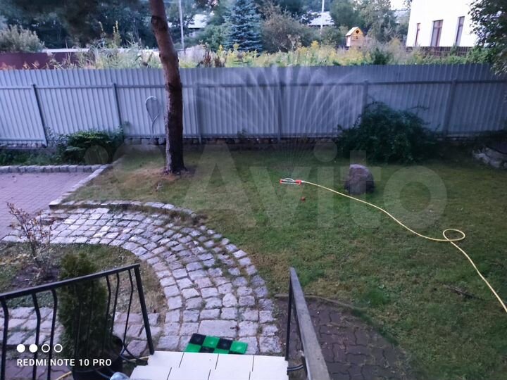 Дом 210 м² на участке 5 сот.