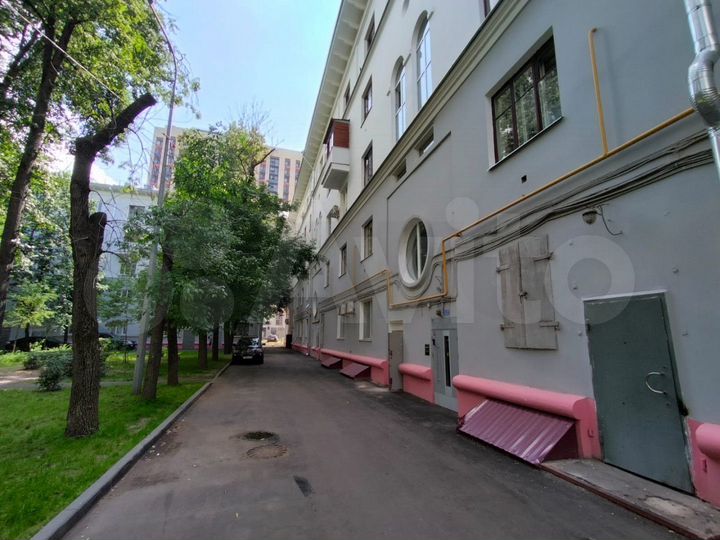 3-к. квартира, 82 м², 4/5 эт.