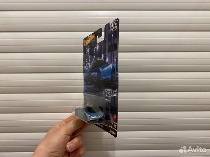 Hot Wheels Premium: Exotic Envy