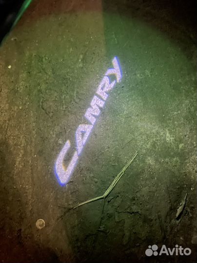 3D посдсветка дверей на тойоту камри