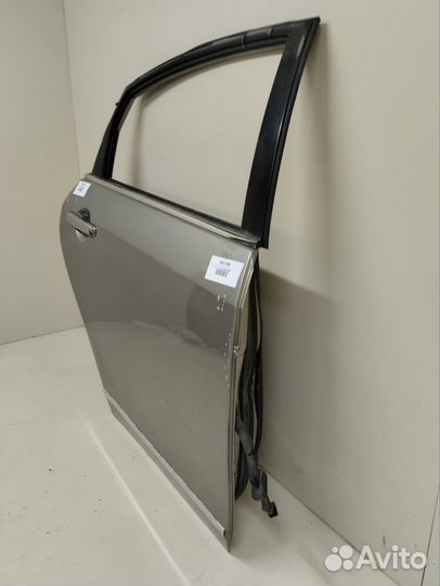 Дверь задняя правая Nissan Almera