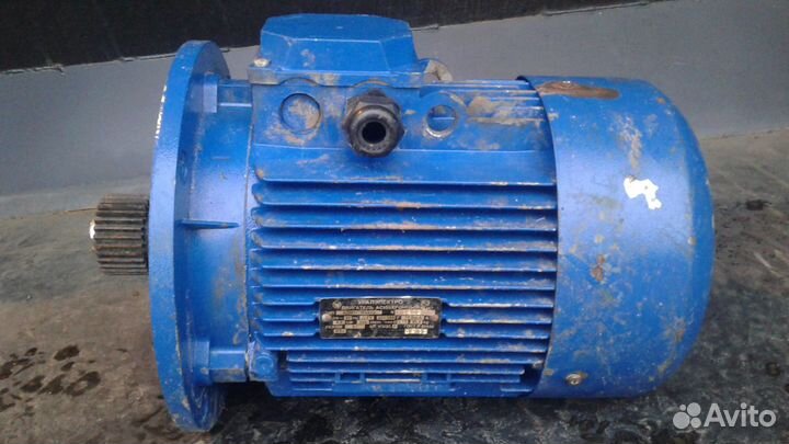 Электродвигатель адм112мв6У2