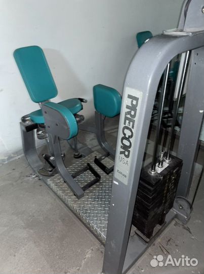 Тренажер отведение бедра precor 621
