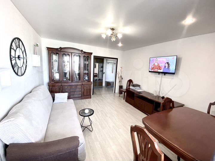 2-к. квартира, 62 м², 8/9 эт.