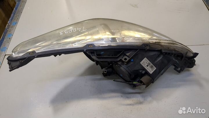 Фара (передняя) Peugeot 3008, 2012