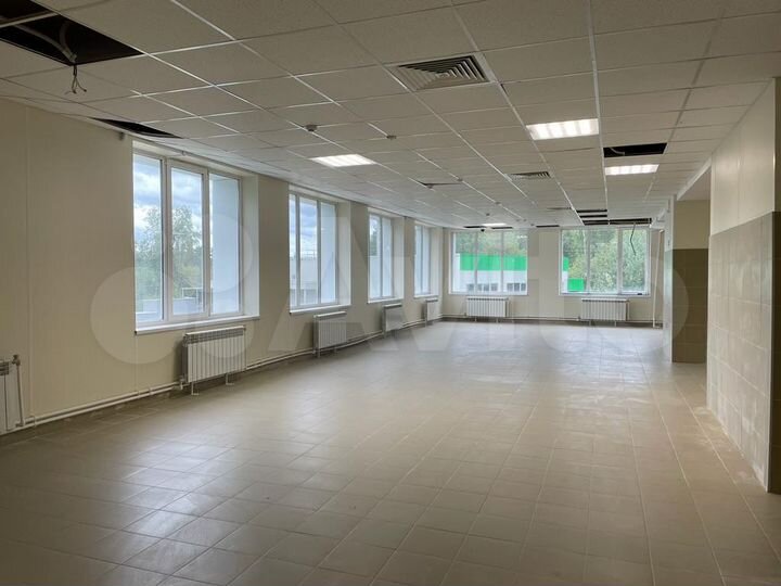 Торговая площадь, 300 м²