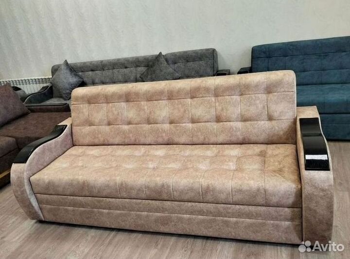 Прямой диван на заказ