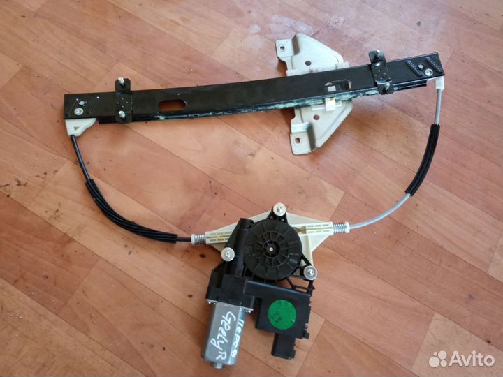 Стеклоподъёмник правый передний Geely Coolray SX11