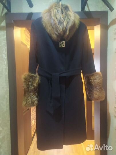 Пальто женское 46 размер