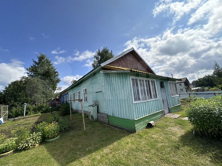 Дом 82,7 м² на участке 6,3 сот.